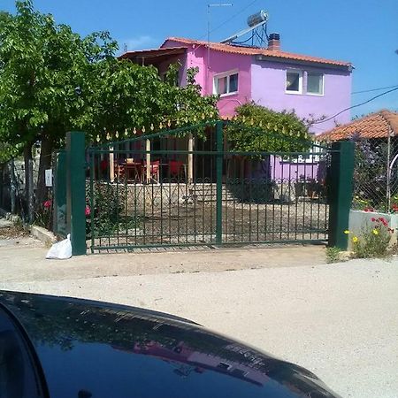 Villa Julia Nea Plagia Exteriér fotografie