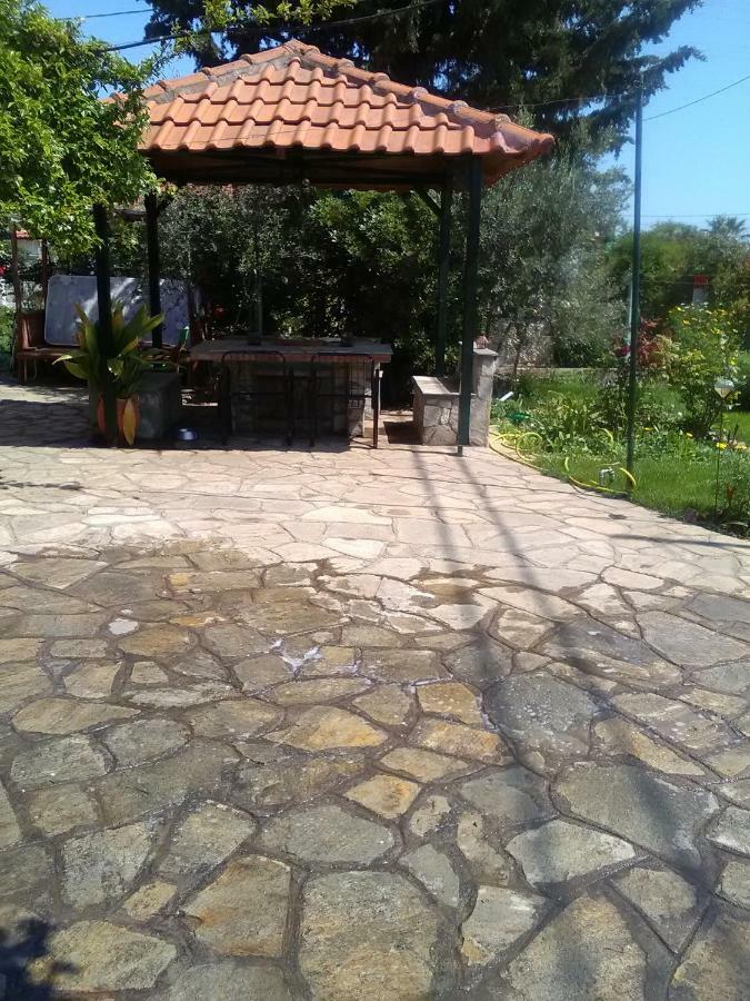 Villa Julia Nea Plagia Exteriér fotografie