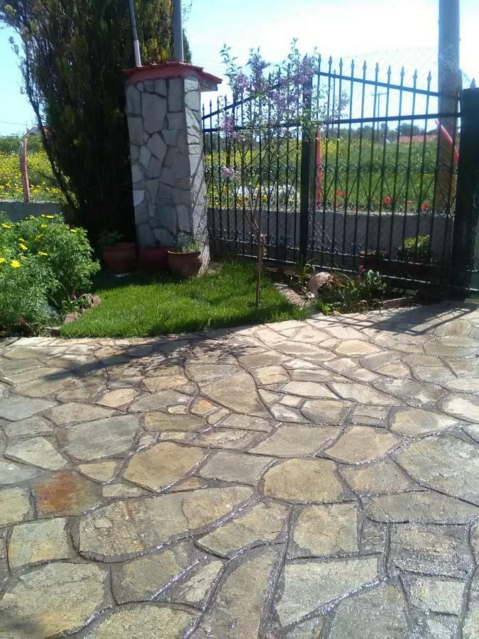 Villa Julia Nea Plagia Exteriér fotografie