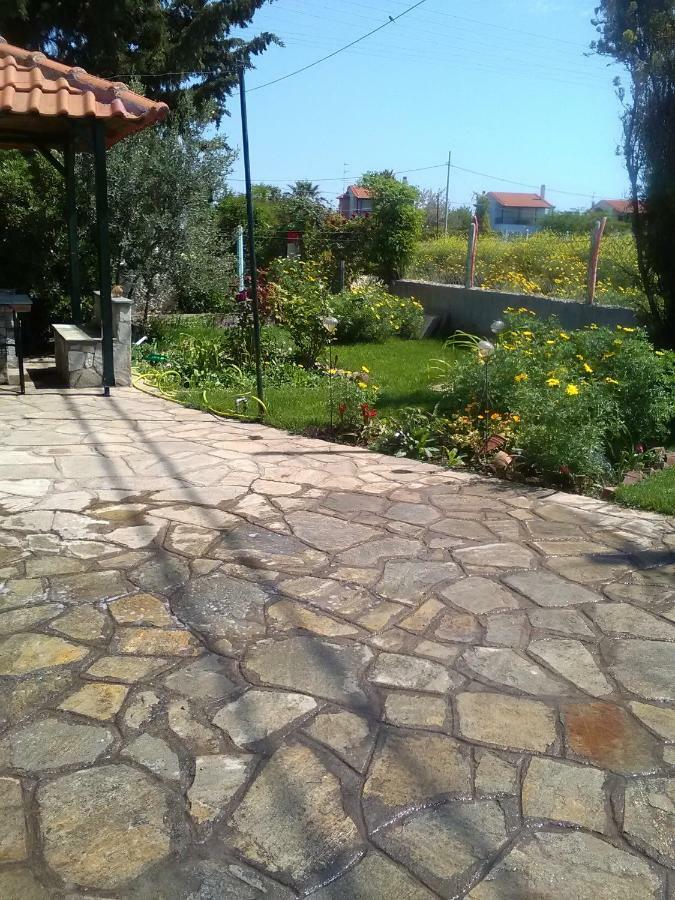 Villa Julia Nea Plagia Exteriér fotografie