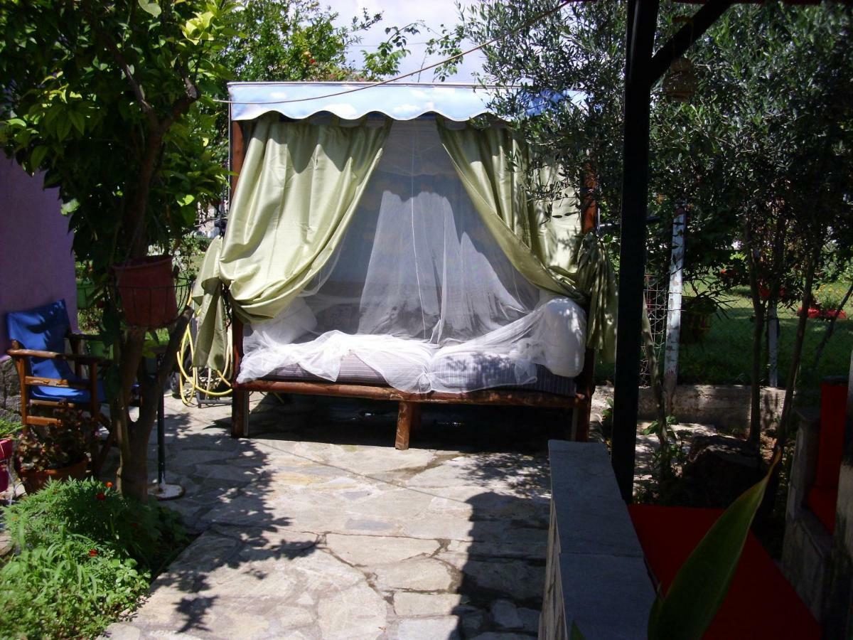 Villa Julia Nea Plagia Exteriér fotografie